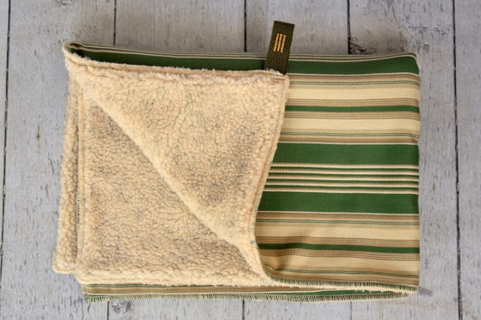 Laurel Stripe Blanket Bed